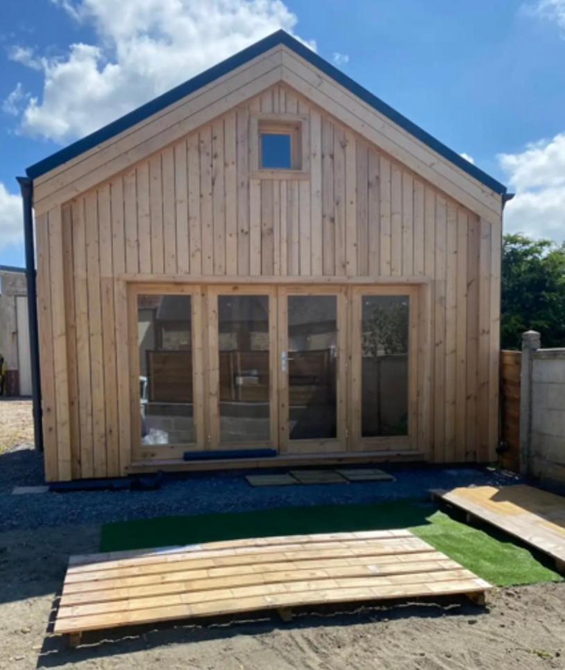 גראנוויל Maison En Bois 1 Chambre 4 Couchages Type Tiny House מראה חיצוני תמונה
